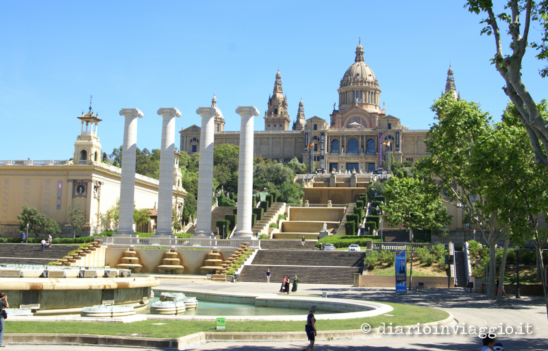 La fontana ed il castello di Montjuc cosa vedere a Barcellona