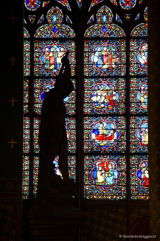 Le meravigliose vetrate di Notre Dame