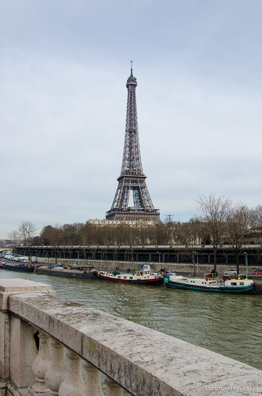La Tour Eiffel dal ponte Bir-Halkeim