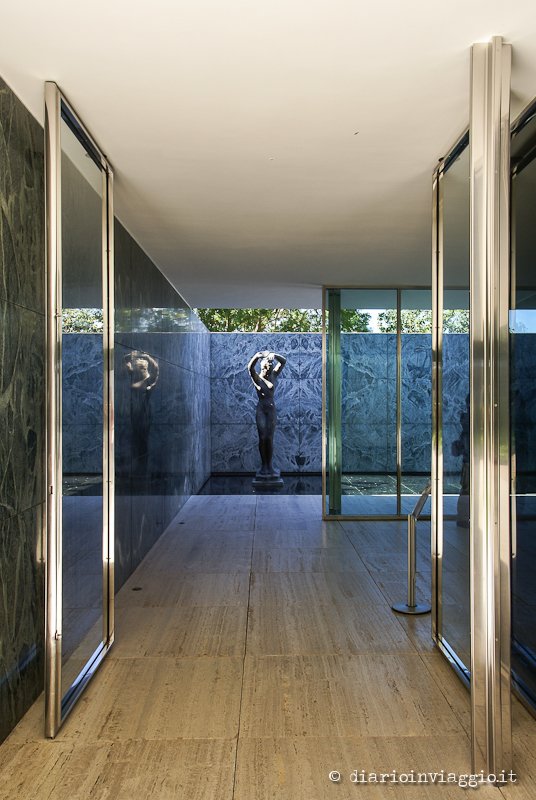Padiglione Barcellona – Mies van der Rohe