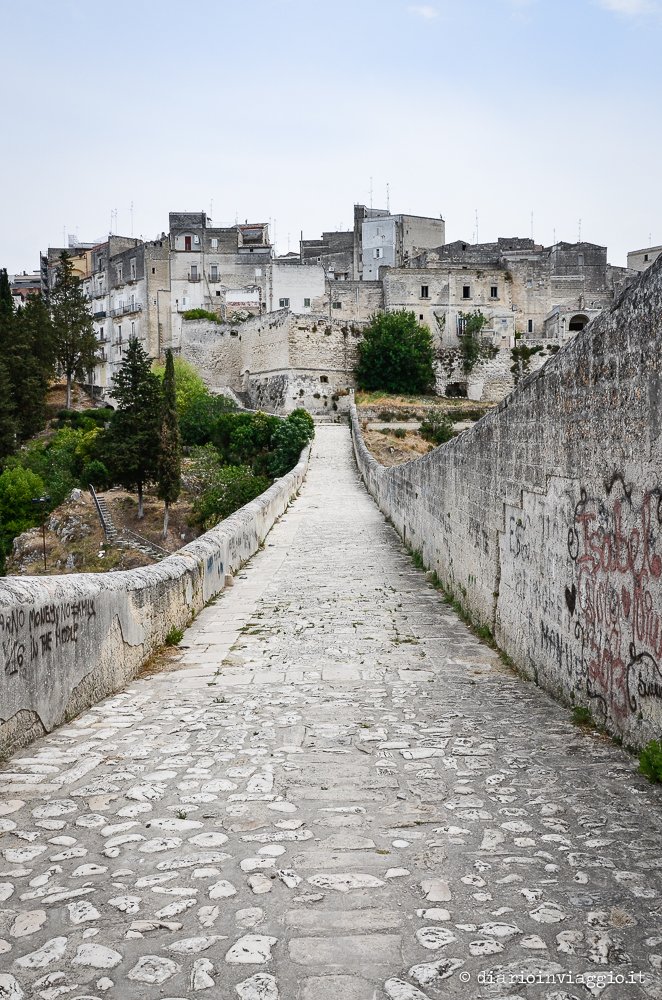 Ponte Viadotto Acquedotto sul torrente Gravina