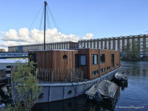 L'emozione di dormire in houseboat a Amsterdam dormire in houseboat ad amsterdam