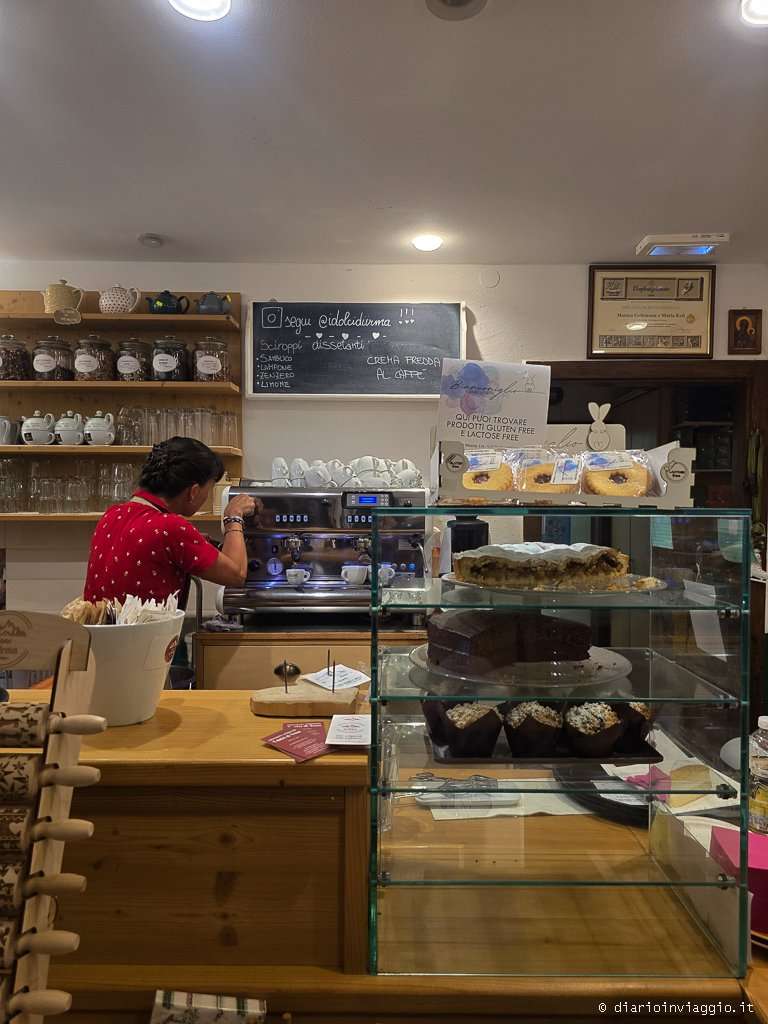 Selezione di torte artigianali fatte in casa da I Dolci di Irma